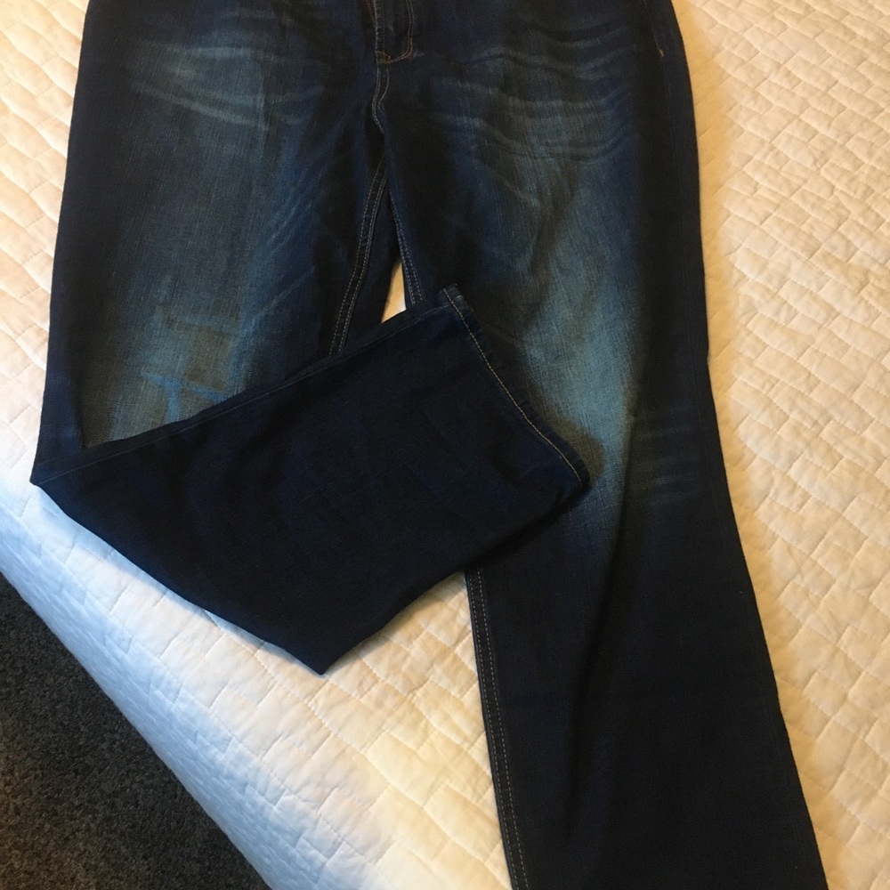 Old Navy Women's Dark Blue Washed Ankle Jeans